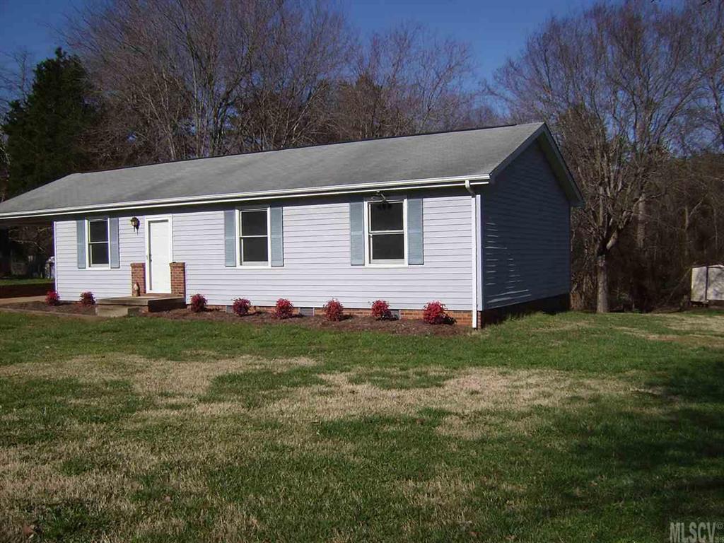 4556 Queens Road Hickory, NC 28602 - Photo 7 of 15