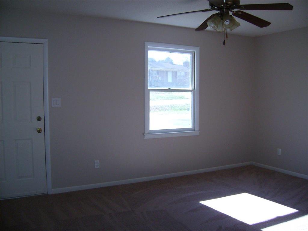 4556 Queens Road Hickory, NC 28602 - Photo 10 of 15