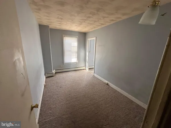 $200,000 | 109 South Chestnut Street, Fleetwood, PA 19522