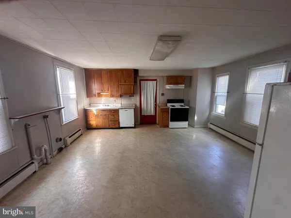 $200,000 | 109 South Chestnut Street, Fleetwood, PA 19522