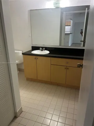 a view of utility room