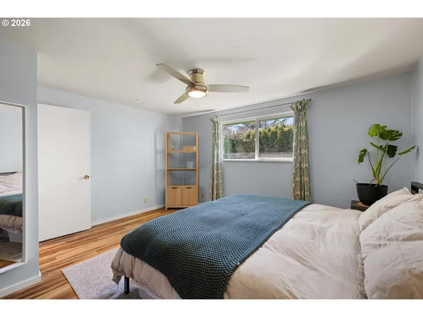 $350,000 | 992 Candlelight Drive, Eugene, OR 97402