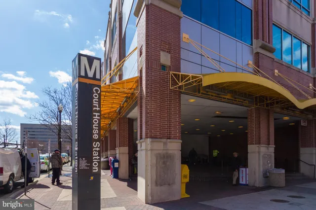 $399,900 | 1301 North Courthouse Road, Unit 705, Arlington, VA 22201