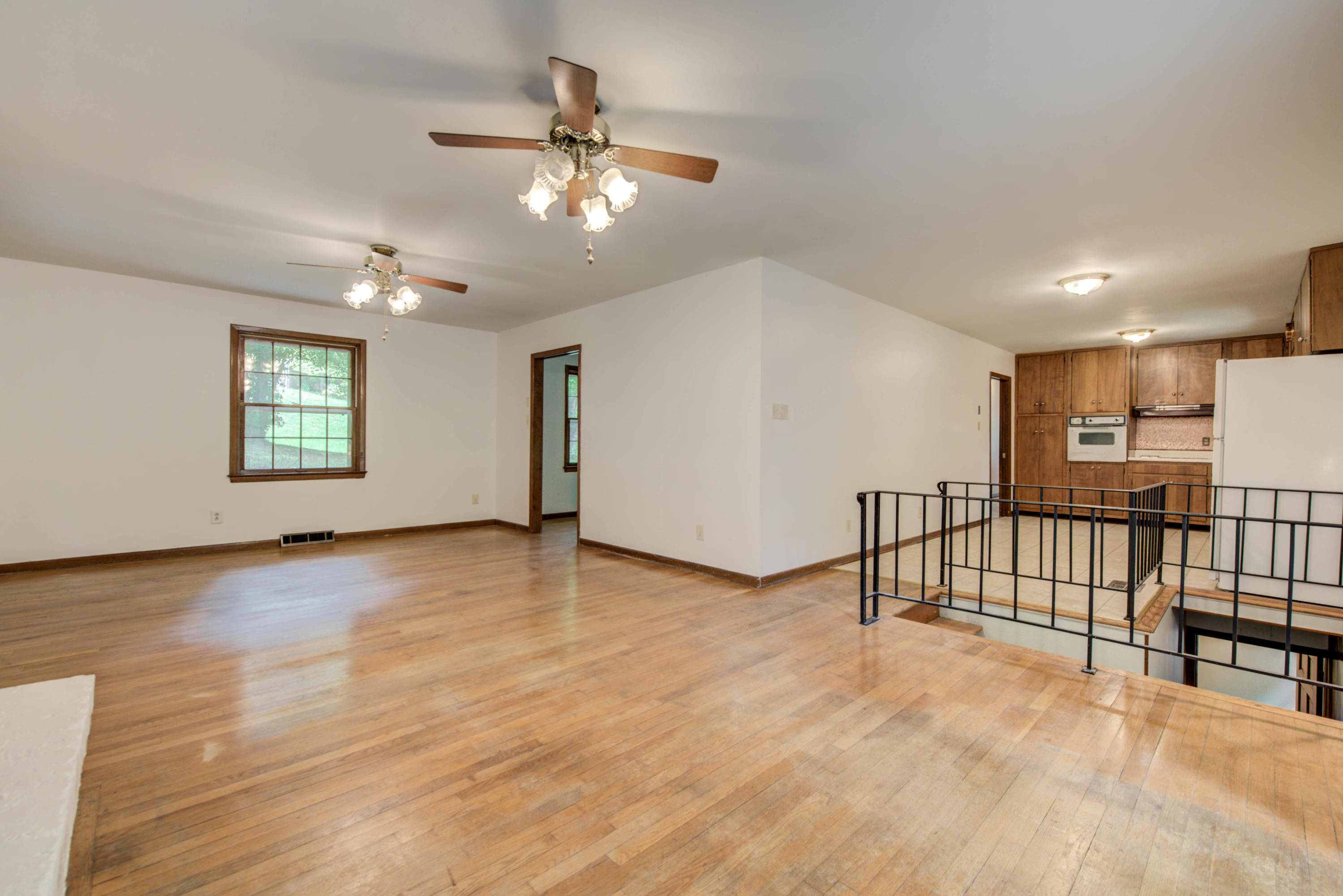 119 Newridge Road Oak Ridge, TN 37830 - Photo 10 of 34 9