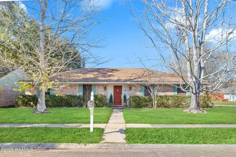 $233,000 | 207 Bambi Drive, Lafayette, LA 70503