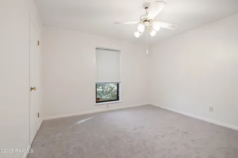 $233,000 | 207 Bambi Drive, Lafayette, LA 70503