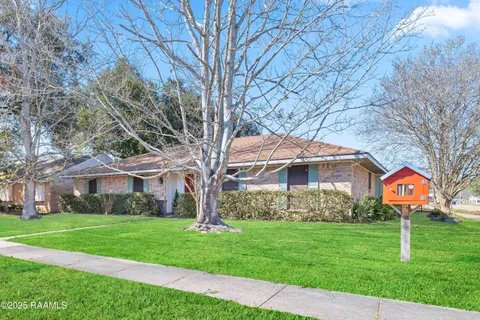 $233,000 | 207 Bambi Drive, Lafayette, LA 70503