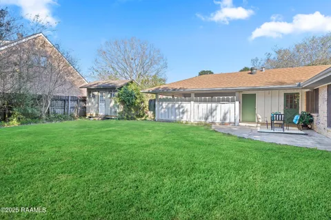 $233,000 | 207 Bambi Drive, Lafayette, LA 70503