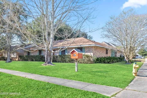 $233,000 | 207 Bambi Drive, Lafayette, LA 70503