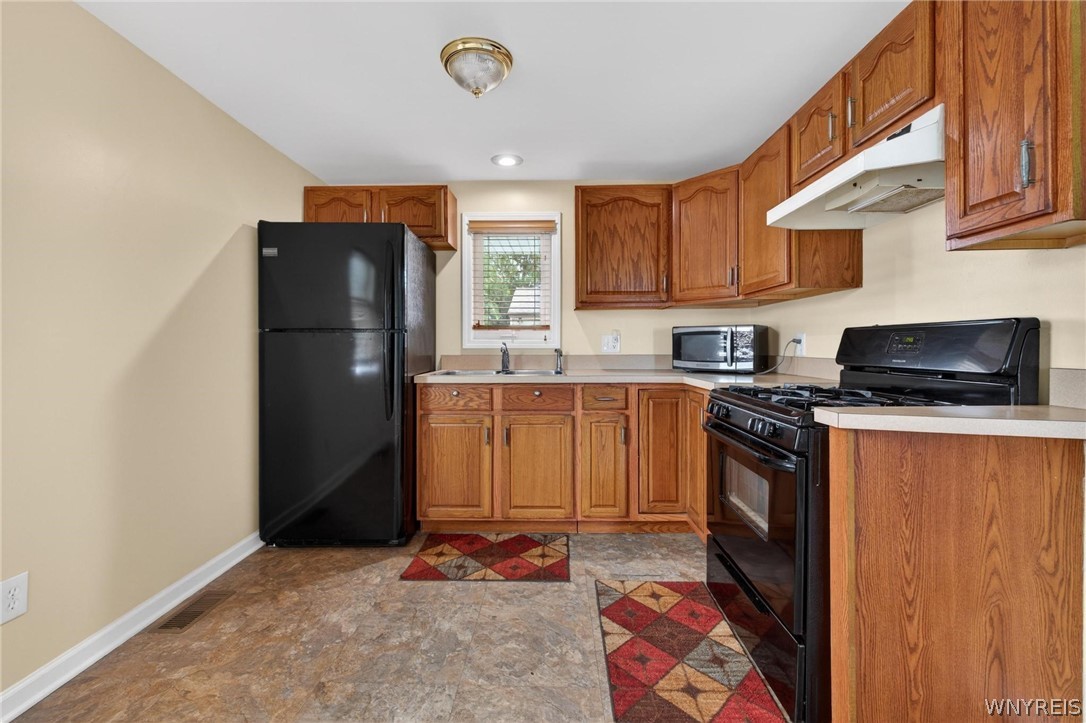 255 Roland Street Cheektowaga, NY 14212 - Photo 8 of 30