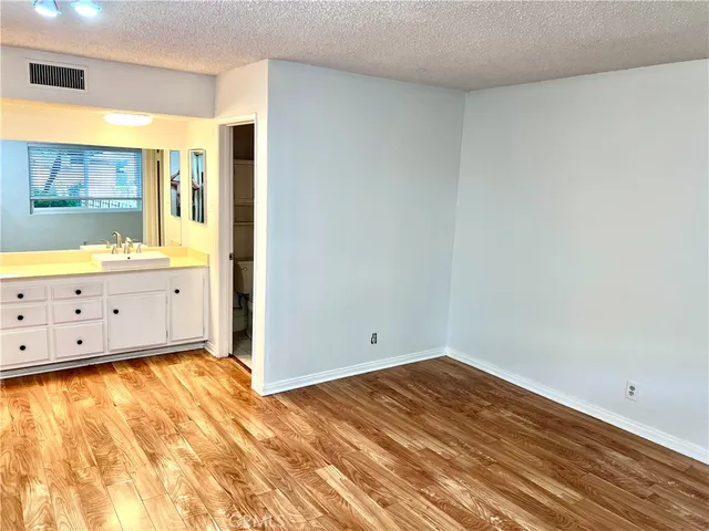 $2,450 | 400 North Acacia Avenue, Unit A17, Fullerton, CA 92831