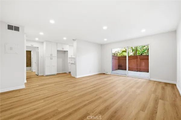 $2,250 | 400 North Acacia Avenue, Unit A17, Fullerton, CA 92831