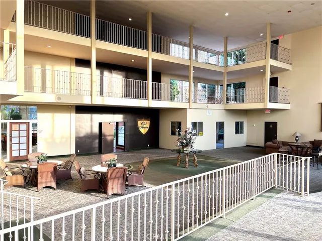 $2,450 | 400 North Acacia Avenue, Unit A17, Fullerton, CA 92831