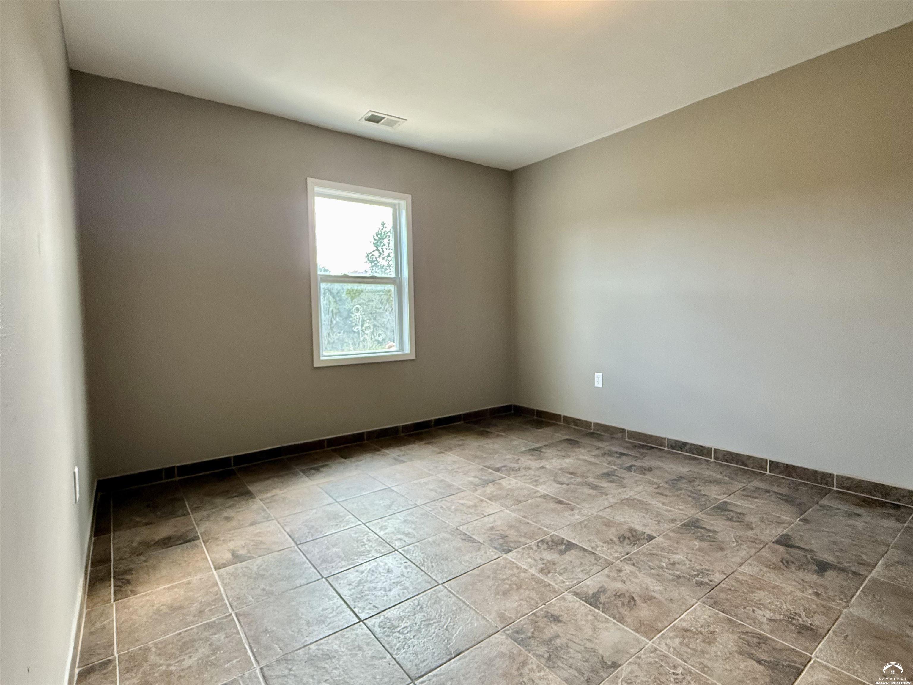 19812 South Stanley Road Quenemo, KS 66528 - Photo 13 of 92 Gallery Image 13