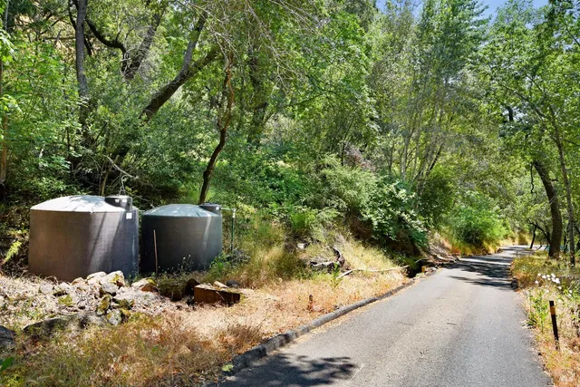 $1,795,500 | 2400 Nelligan Road, Glen Ellen, CA 95442