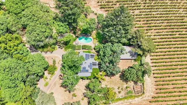 $1,795,500 | 2400 Nelligan Road, Glen Ellen, CA 95442