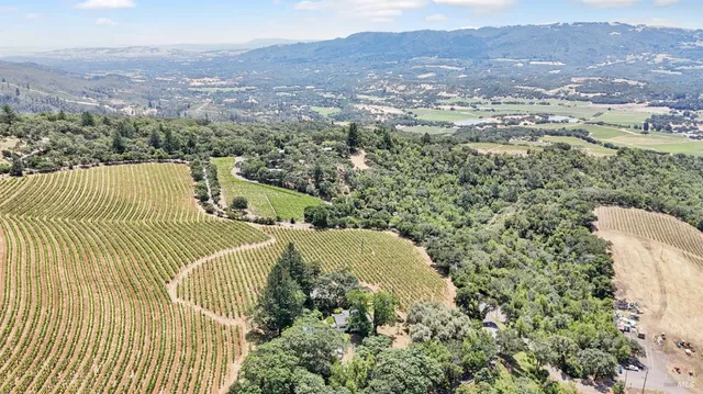 $1,795,500 | 2400 Nelligan Road, Glen Ellen, CA 95442