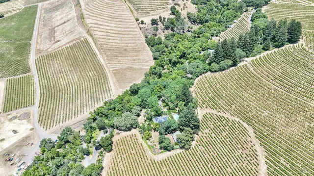 $1,795,500 | 2400 Nelligan Road, Glen Ellen, CA 95442