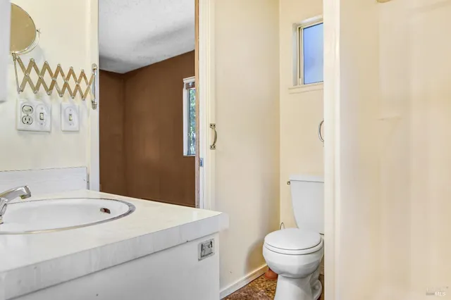 $1,795,500 | 2400 Nelligan Road, Glen Ellen, CA 95442