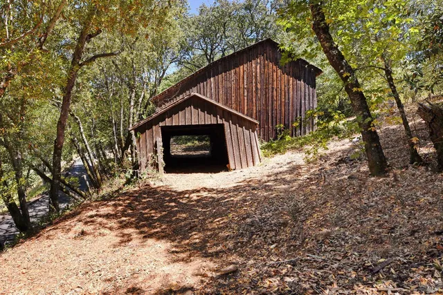 $1,795,500 | 2400 Nelligan Road, Glen Ellen, CA 95442