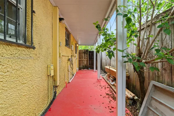 $3,200 | 3147 McDonald Street, Unit 2, Miami, FL 33133