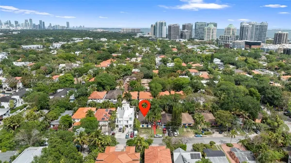 $3,200 | 3147 McDonald Street, Unit 2, Miami, FL 33133