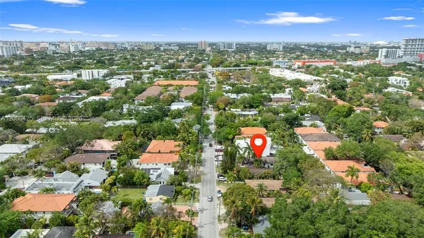 $3,200 | 3147 McDonald Street, Unit 2, Miami, FL 33133
