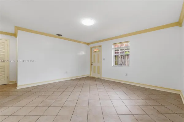 $3,200 | 3147 McDonald Street, Unit 2, Miami, FL 33133