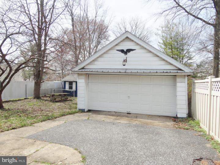 529 Clements Bridge Road Barrington, NJ 08007 - Photo 12 of 25 Gallery Image 12