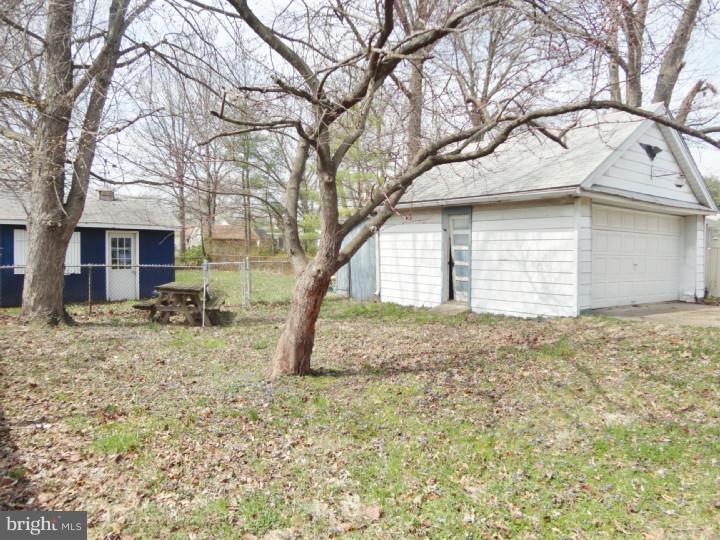 529 Clements Bridge Road Barrington, NJ 08007 - Photo 24 of 25 Gallery Image 24