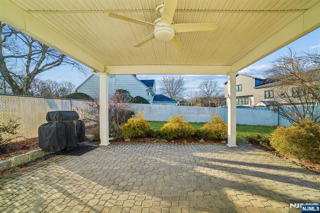 127 Village Circle West Paramus, NJ 07652 - Photo 33 of 46 a view of a back yard of the house