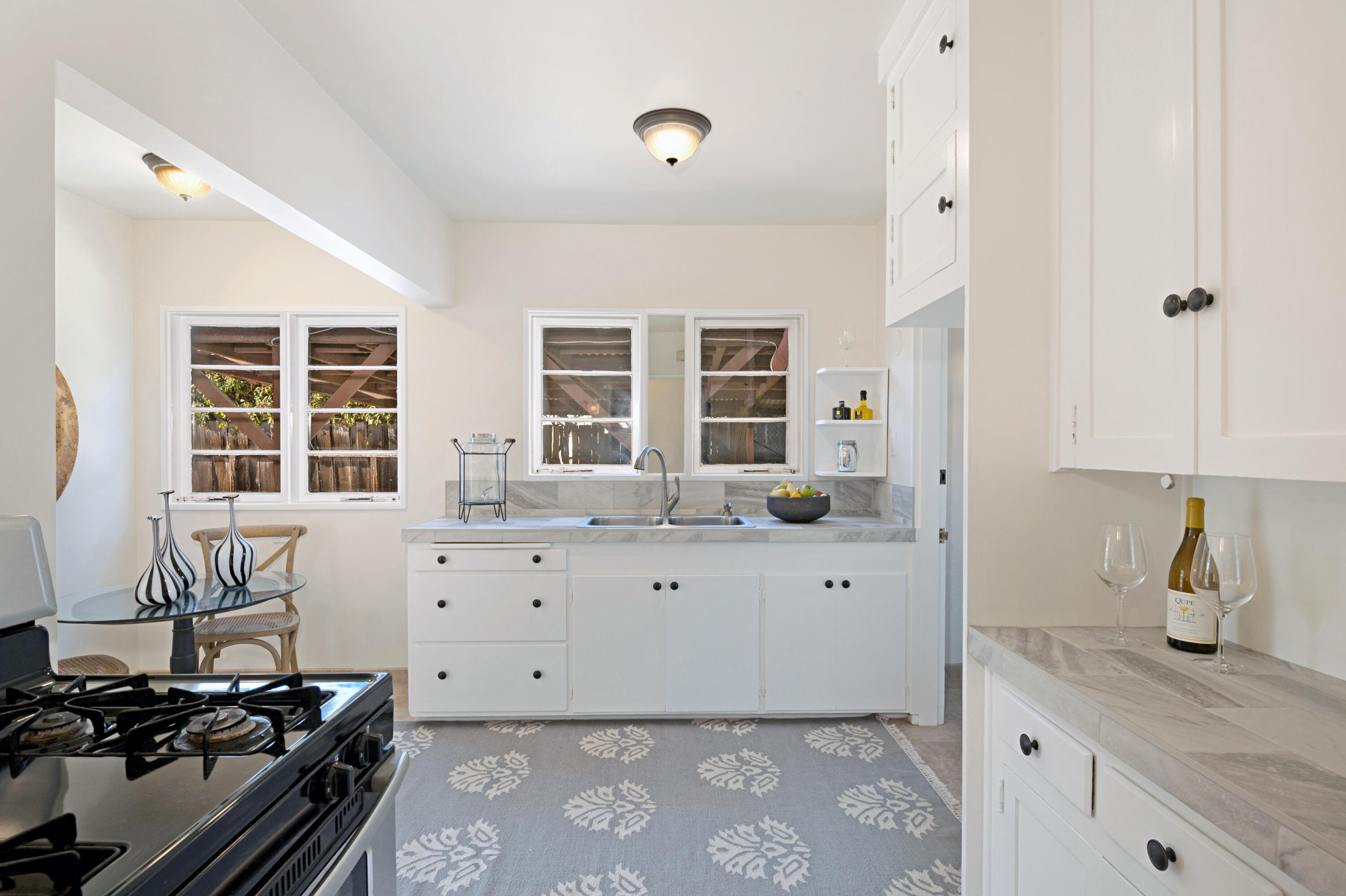 1434 School House Road Montecito, CA 93108 - Photo 10 of 19 Kitchen