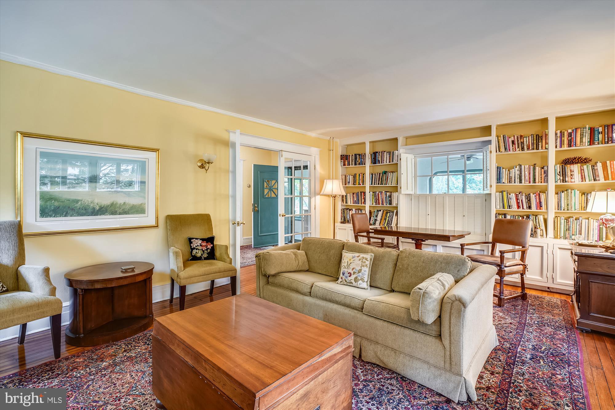 4902 Wilmslow Road Baltimore, MD 21210 - Photo 12 of 62 Living room