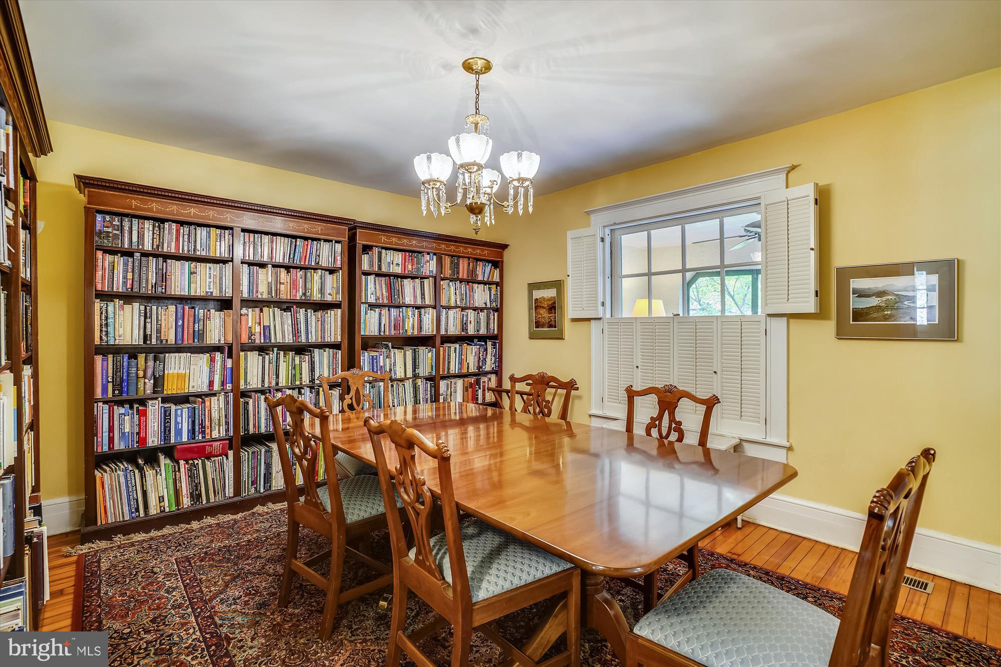 4902 Wilmslow Road Baltimore, MD 21210 - Photo 16 of 62 Dining room