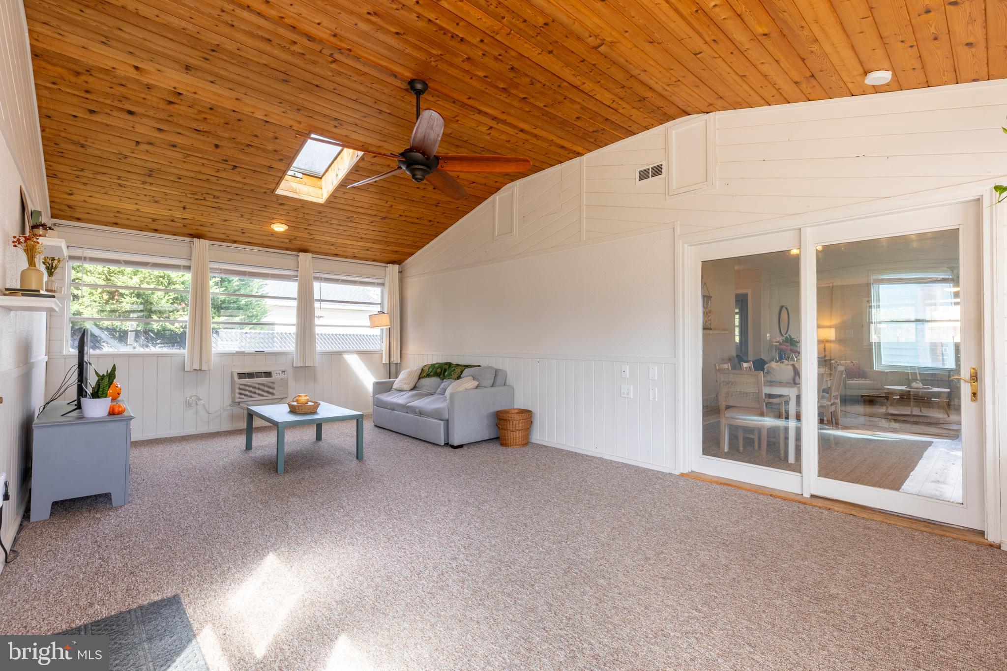 4 Reyburn Court New Castle, DE 19720 - Photo 11 of 21 a outdoor space with patio the couch and chandelier