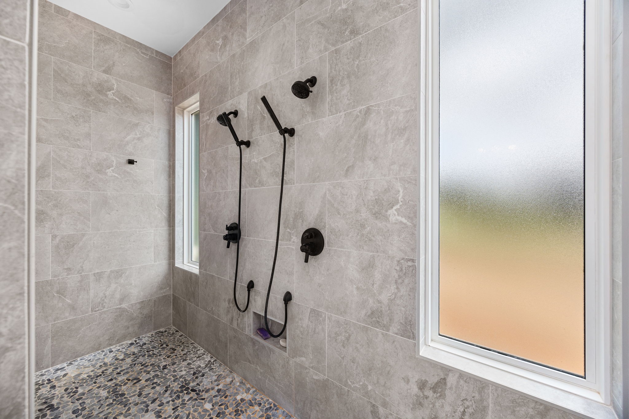 1507 Smith Rau Road Columbus, TX 78934 - Photo 20 of 50 a bathroom with a shower