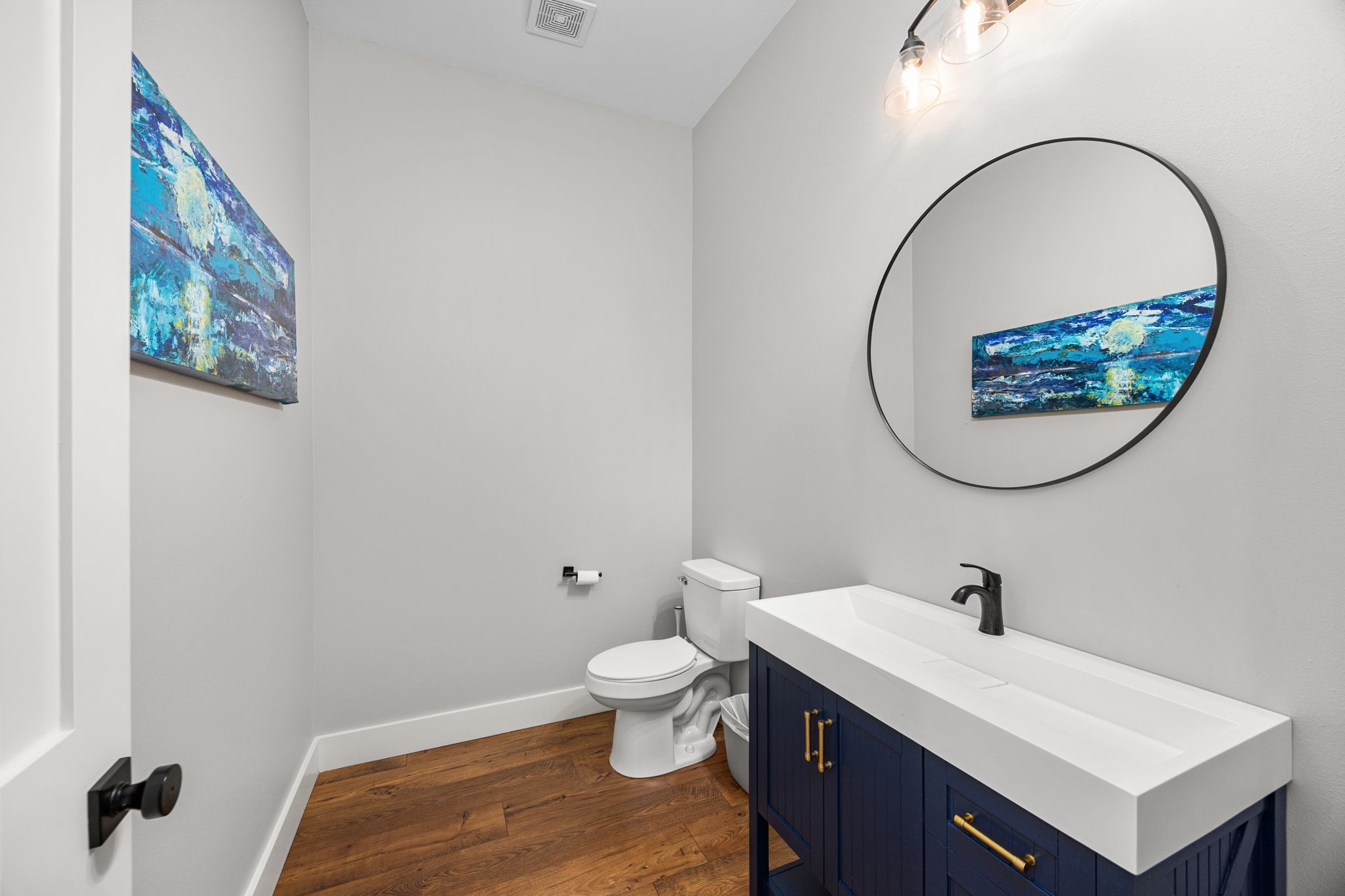 1507 Smith Rau Road Columbus, TX 78934 - Photo 23 of 50 a bathroom with a sink and a mirror