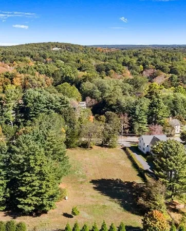 $900,000 | 735 Lowell Road, Concord, MA 01742