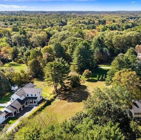 $900,000 | 735 Lowell Road, Concord, MA 01742