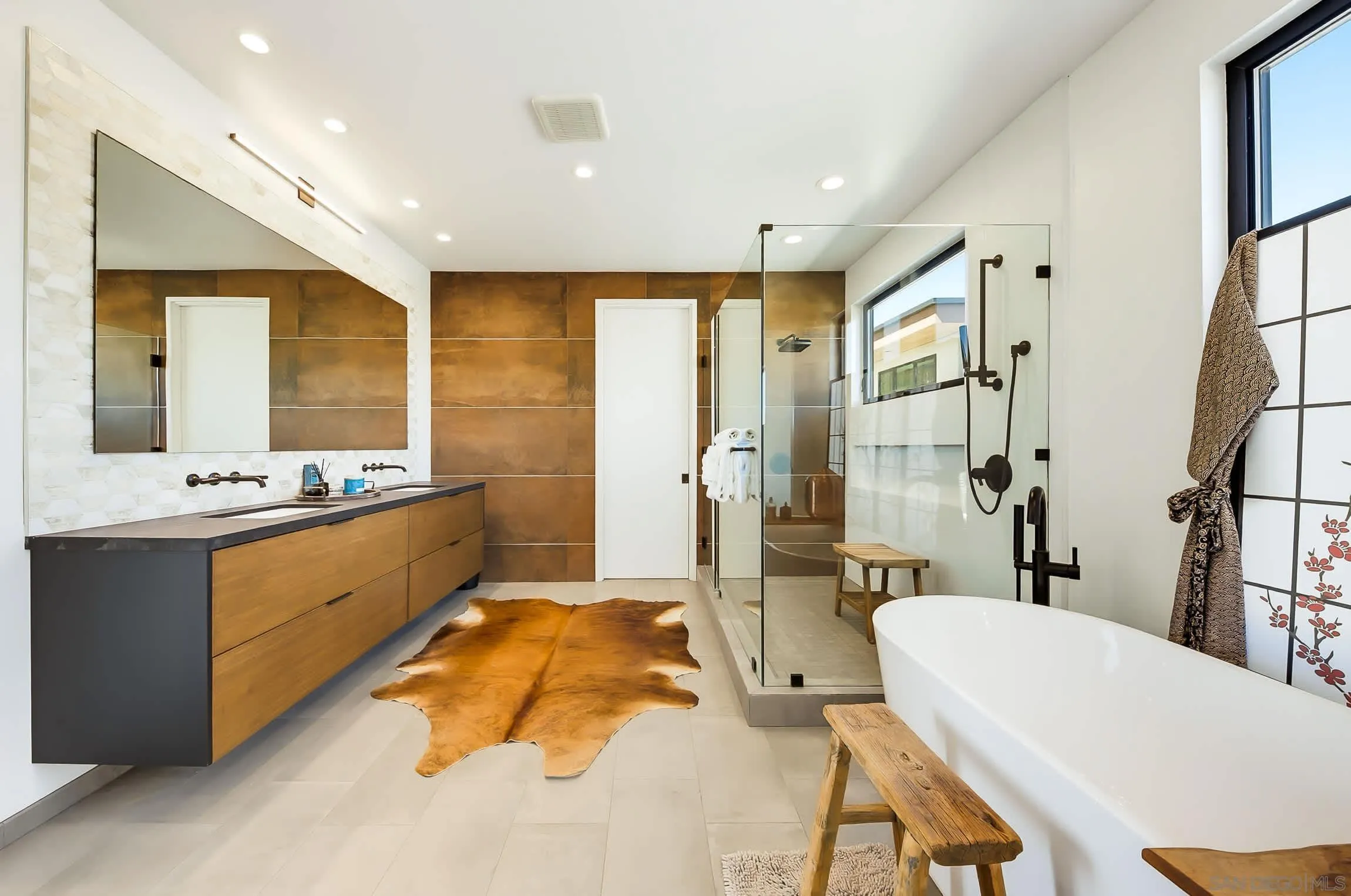 5842 Sagebrush Road La Jolla, CA 92037 - Photo 30 of 54 Gallery Image 30