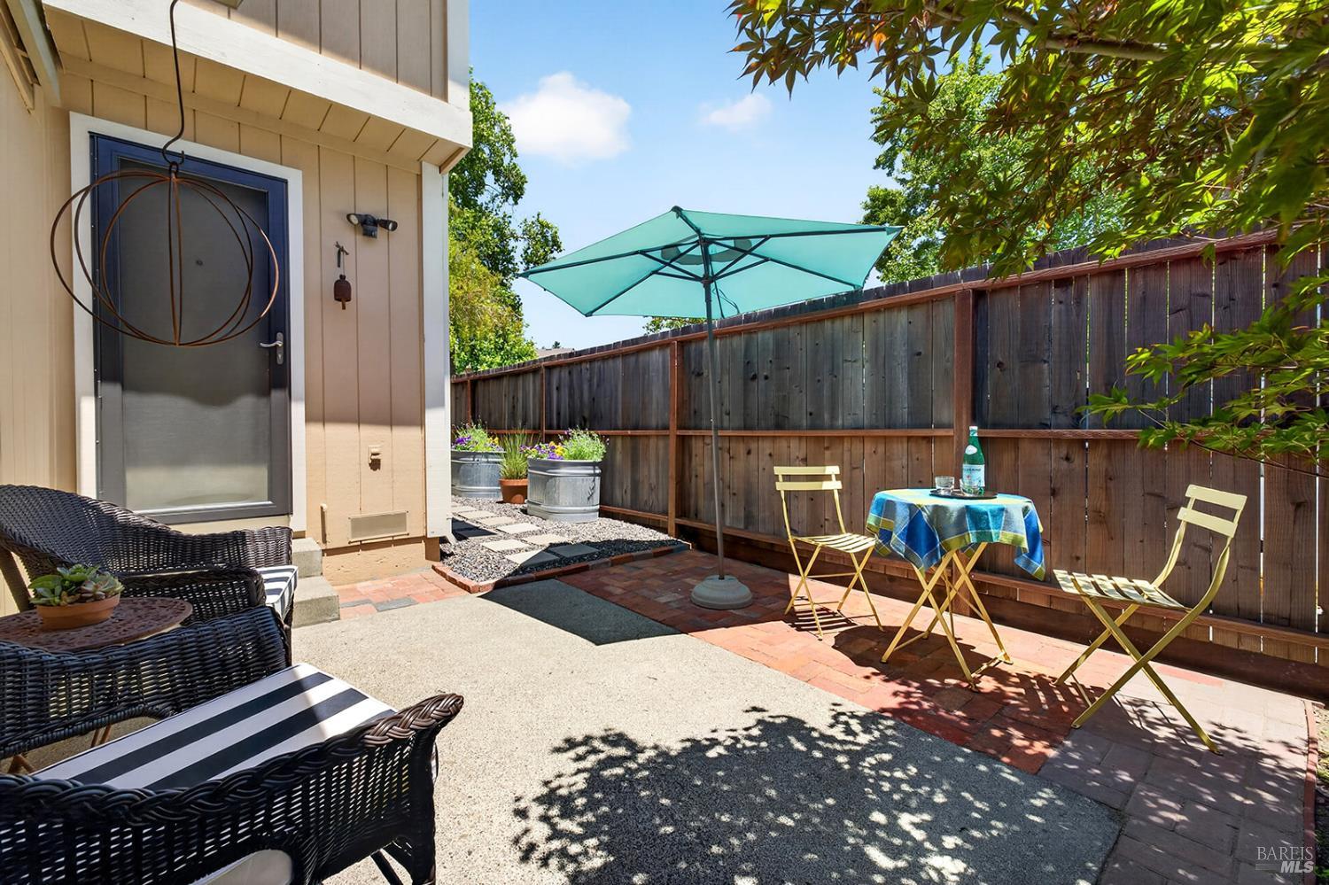 1428 Gold Way Rohnert Park, CA 94928 - Photo 38 of 45