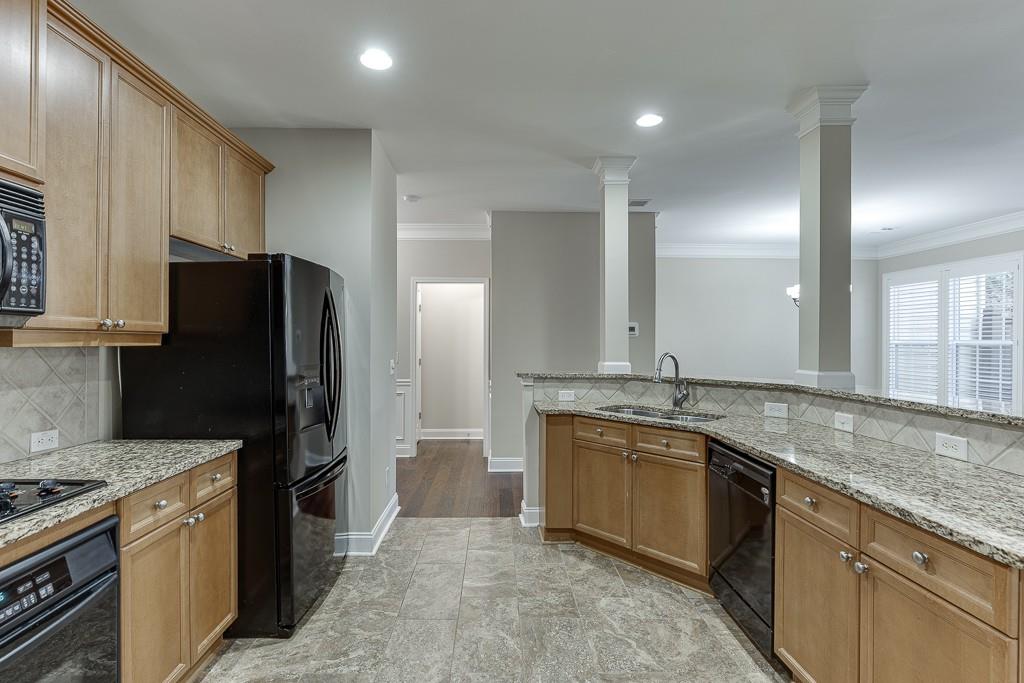 2370 Strand Avenue Lawrenceville, GA 30043 - Photo 11 of 52