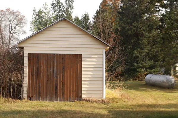 $325,000 | N10008 Parkway Road, Stephenson, WI 54114