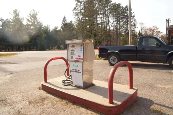 $325,000 | N10008 Parkway Road, Stephenson, WI 54114