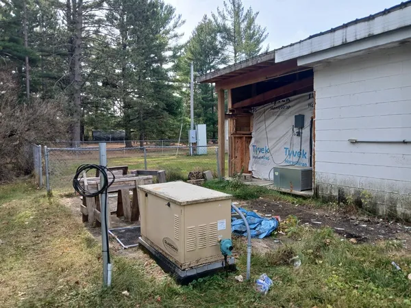 $325,000 | N10008 Parkway Road, Stephenson, WI 54114