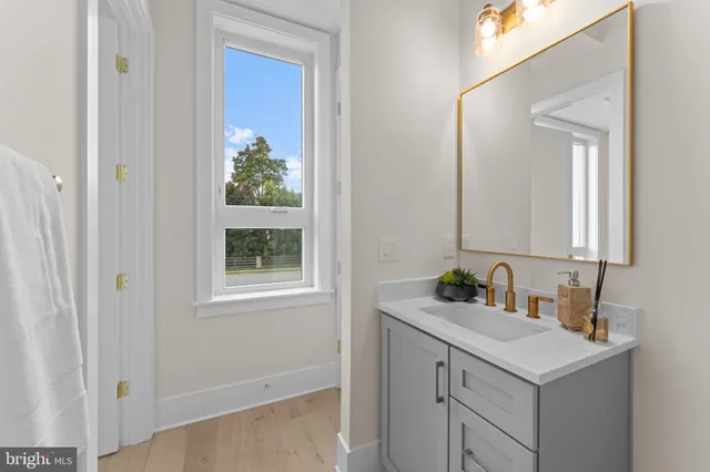 $2,790,000 | 7047 Liberty Lane, Unit 32, McLean, VA 22101