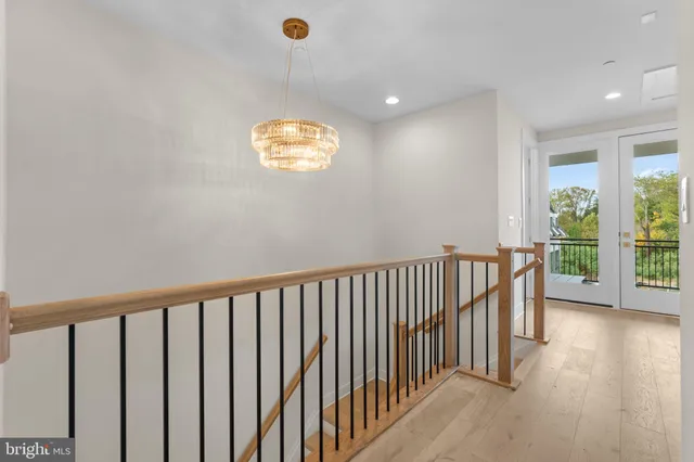 $2,790,000 | 7047 Liberty Lane, Unit 32, McLean, VA 22101