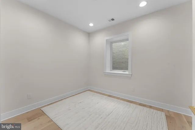 $2,790,000 | 7047 Liberty Lane, Unit 32, McLean, VA 22101