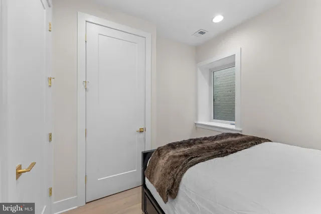 $2,790,000 | 7047 Liberty Lane, Unit 32, McLean, VA 22101