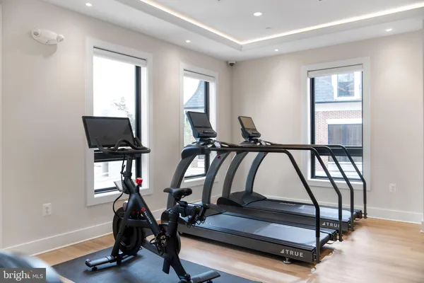 $2,790,000 | 7047 Liberty Lane, Unit 32, McLean, VA 22101